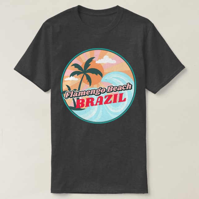 Flamengo Beach für Leute, die Strandurlaub mögen T-Shirt (Design vorne)