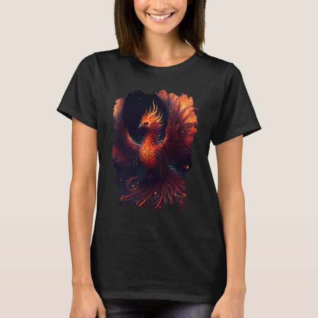 Flaming phoenix with ornaments and fiery glow T-Shirt (Vorderseite)