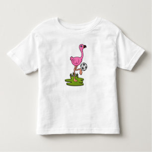 Flamingo als Fußballspieler mit Fußball Kleinkind T-shirt