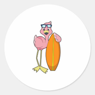 Flamingo als Surfer mit Surfboard.PNG Runder Aufkleber