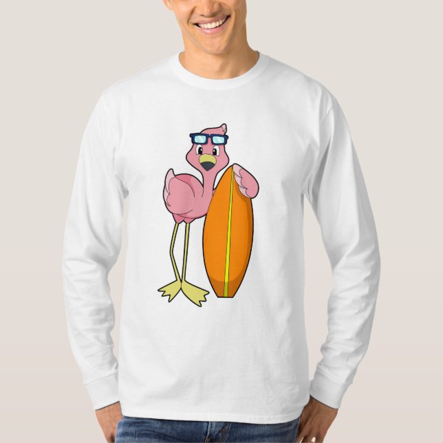 Flamingo als Surfer mit Surfboard.PNG T-Shirt (Vorderseite)