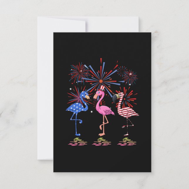 Flamingo American Flag für den 4. Juli RSVP Karte (Vorderseite)