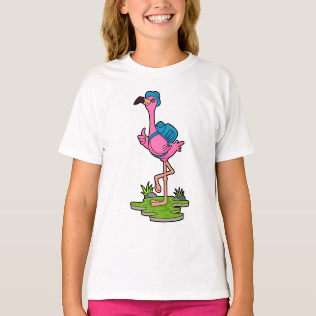 Flamingo as Hiker with Backpack T-Shirt (Vorderseite)