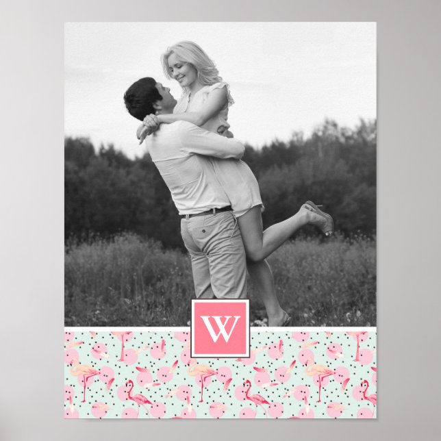 Flamingo auf Polka Dots | Foto mit Monogramm Poster (Vorne)