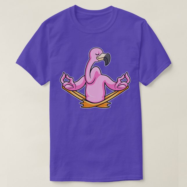 Flamingo bei Yoga in Crossleged T-Shirt (Design vorne)