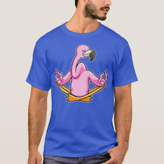 Flamingo bei Yoga in Crossleged T-Shirt