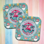 Flamingo Bird mit Hat Christmas im Juli Party Pappteller<br><div class="desc">Ein lustiges Weihnachten im Juli Design mit einem tropischen Strand und einem Flamingo Bird mit einem Weihnachtsmütze! Sie können dies mit Ihrem Namen personalisieren.</div>