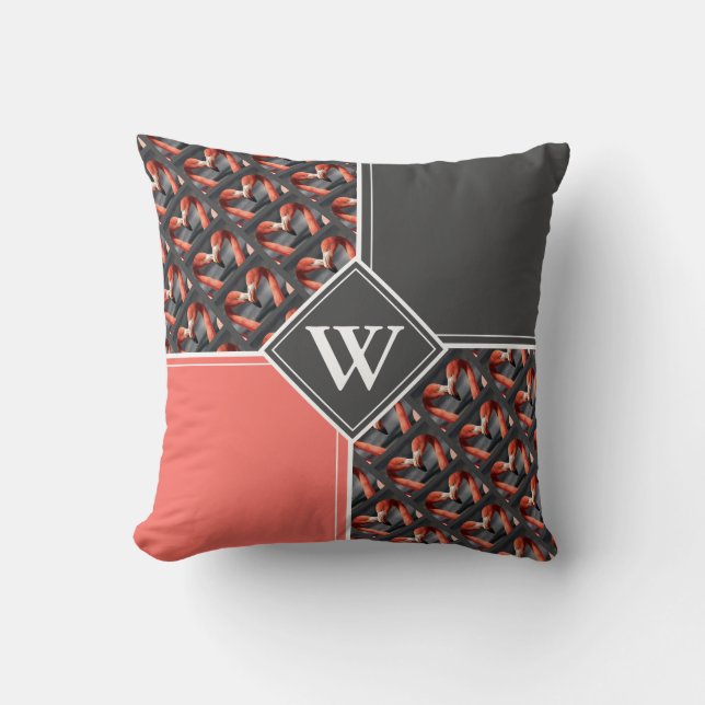 FLAMINGO Custom Monogram Gray Coral Kissen (Vorderseite)