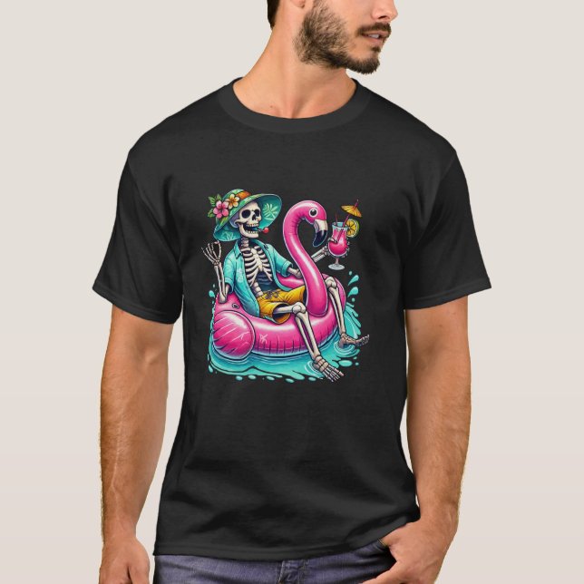 Flamingo Halloween Spooky Wading Bird Beängstigend T-Shirt (Vorderseite)