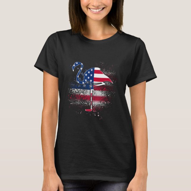 Flamingo Independence Patriotic US Flag T-Shirt (Vorderseite)