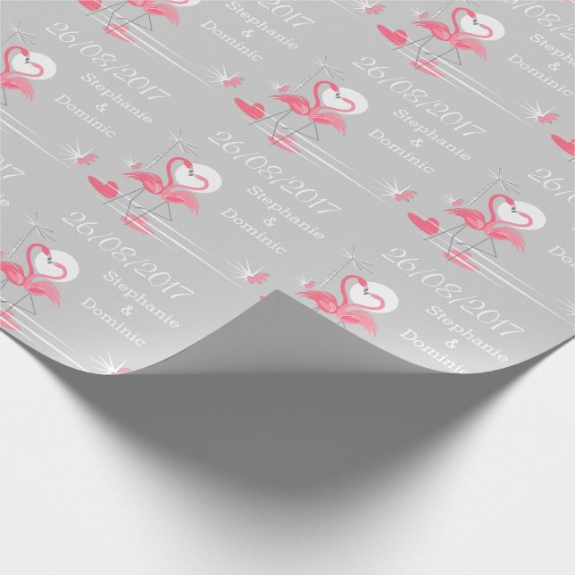 Flamingo Love Side Date Names wrapping paper Geschenkpapier (Ecke)