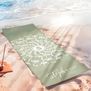 Flamingo Pearl Mandala Monogram Salbeigrün Strandm Yogamatte
