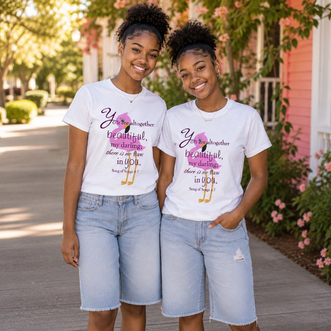 Flamingo Tropical Bible Verse T-Shirt (Von Creator hochgeladen)