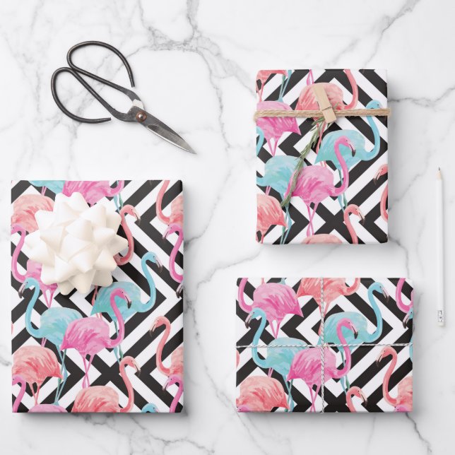 Flamingoes on Bold Design Pattern Geschenkpapier Set (Vorderseite)