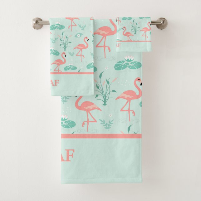 Flamingo's Monogram Tropical Bird Pink Green Badhandtuch Set (Insitu)