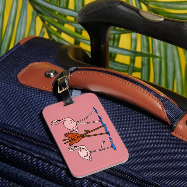 Flamingos und Huhn mit rosa Hintergrund Gepäckanhänger (Vorderseite Insitu 1)