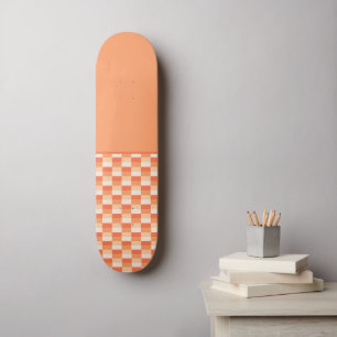 Flammen einer Kerzen- und Orangenkombination Skateboard