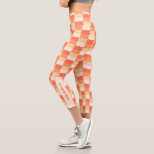 Flammen einer Kerzenfarbenkombination Capri Leggings