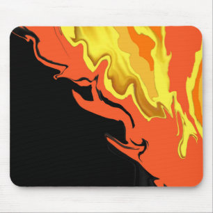 Flammen in der Nacht Mousepad