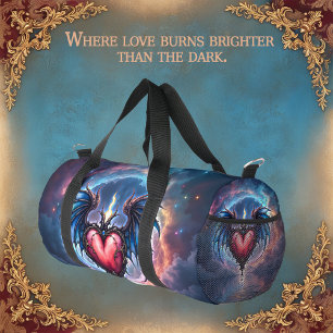 Flammendes Herz des Mondes – Gothic Cosmic Love Duffle Bag