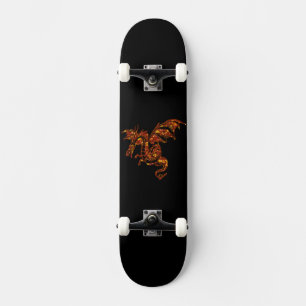 Flammendrache auf schwarz skateboard