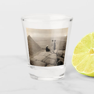Flapper Girls Sunrise Khufu Pyramid, Ägypten 1920 Schnapsglas