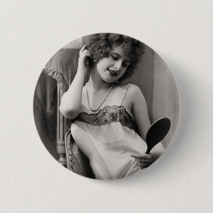 Flapper in Unterwäsche Button