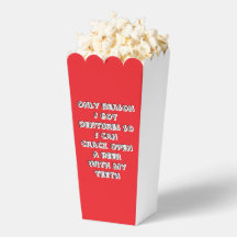 Flaschenöffnende Zähne