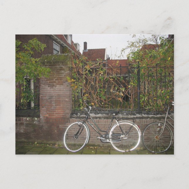 Flash Bike aus der Ugly Postcard Collection Postkarte (Vorderseite)