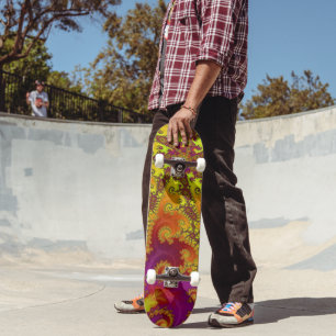 Flashige lebendige Spiralfraktal-Funky-Abstrakte K Skateboard