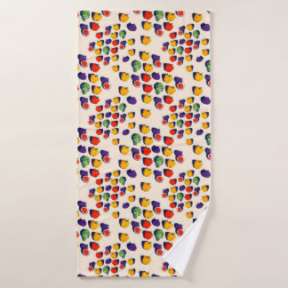 Flat lay pattern of figs bell peppers badehandtuch