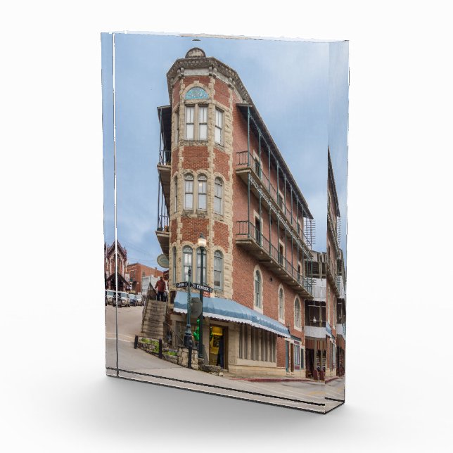 Flatiron Flats Eureka Fotoblock (Rechts)