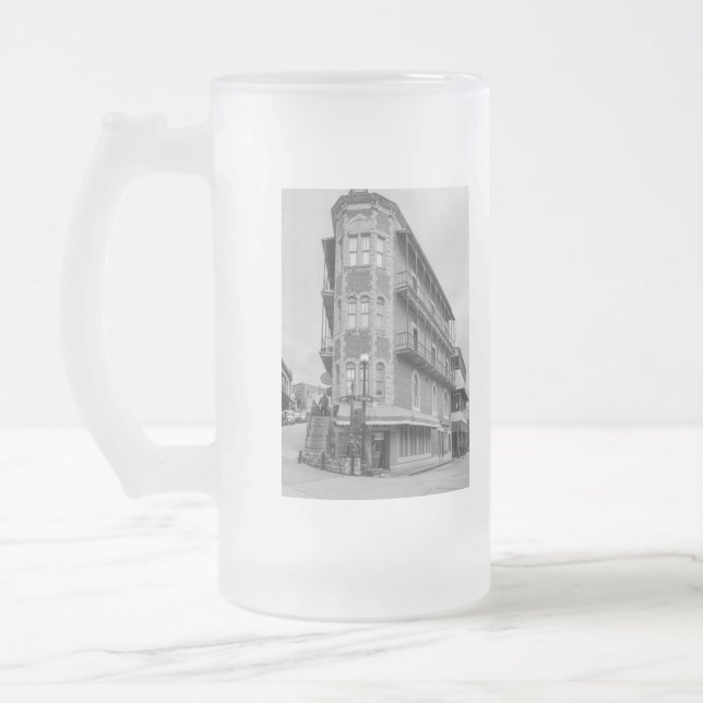 Flatiron Flats Eureka Grayscale Mattglas Bierglas (Links)