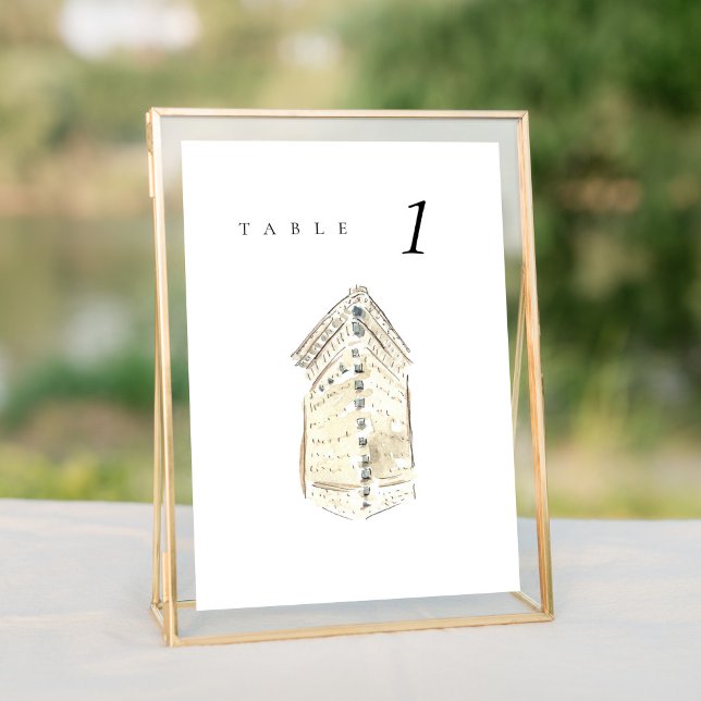 Flatiron Gebäude New York Wedding Tischnummer (Watercolor Flatiron Hotel New York City Skyline wedding table number sign.)