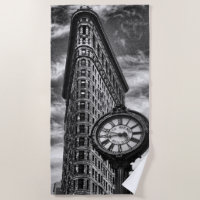 Flatiron Gebäude und Uhr in Schwarzweiss