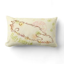 Flaumige schläfrige Katze