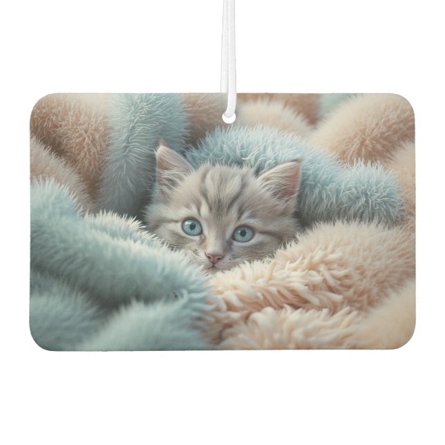 Flauschiges Kätzchen in einer weichen Decke Autolufterfrischer (Vorderseite)