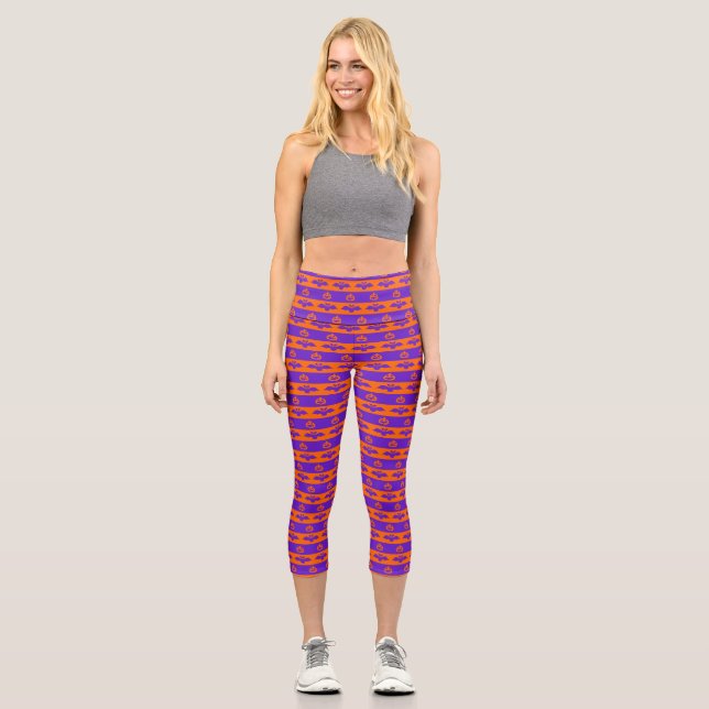 Fledermäuse und Pumpkins Orange und Lila Streifen Capri Leggings (Vorderseite)