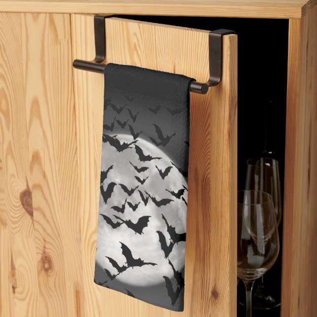 Fledermäuse und Vollmond-Halloween Geschirrtuch (Drittel gefaltet)