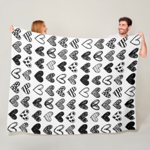 Fleece-Decke - Schwarze und weiße Herzen Fleecedecke