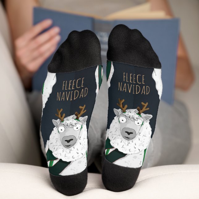 “Fleece Navidad” Funny Festive Blue Sheep  Socken (Unterseite)