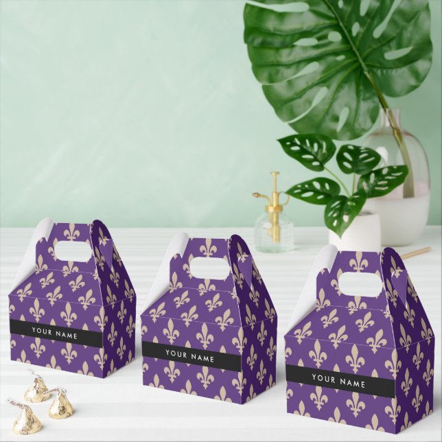 Fleur de Lis, Beige on Purple, Royal, Your Name Geschenkschachtel (Zahlreiche)