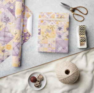 Flieder Gelber Quilt Gingham Cottagecore Floral Geschenkpapier