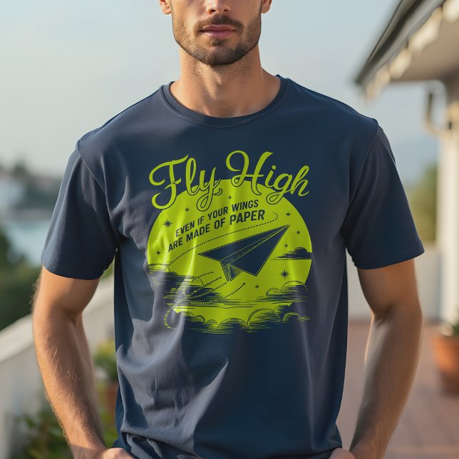 Fliege hoch mit Papier Flügel: Inspirational T-Shirt (Von Creator hochgeladen)