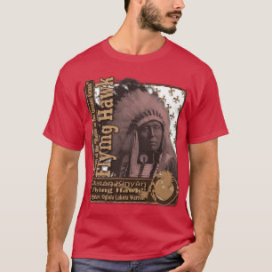 Fliegen-Falke Oglala Lakota Krieger T-Shirt