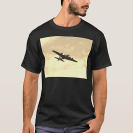 Fliegen-Festung im Flug T-Shirt