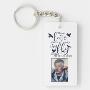 Fliegen neben US Bird Memorial Beerdigung Keepake Schlüsselanhänger