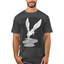 Fliegen-Pferdedunkelheits-T-Shirt