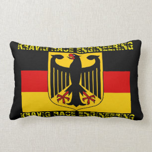 FLIEGEN SIE IHRE RACING FLAG AUF EINER KUSTOM-ANWE LENDENKISSEN