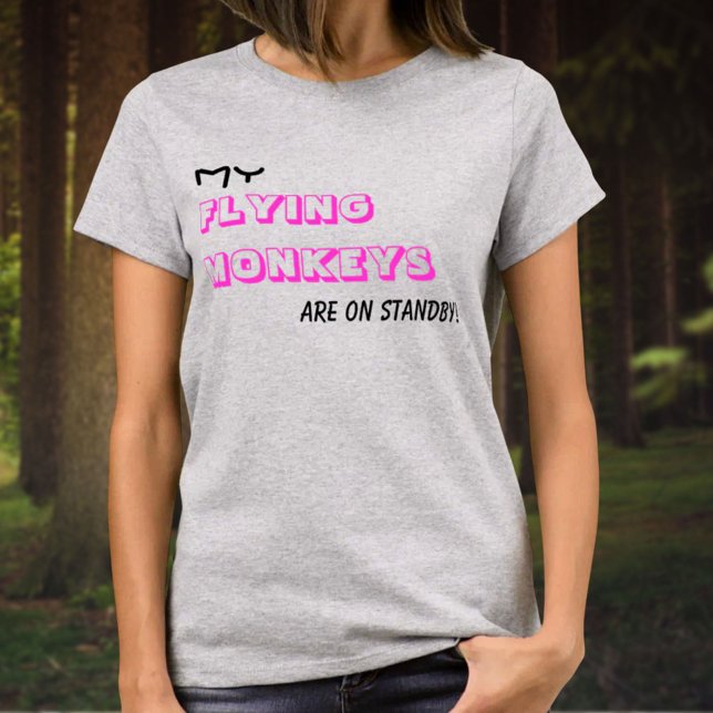 Fliegende Affen auf humorvollem Text T-Shirt (Fun flying monkey typography tee shirt)